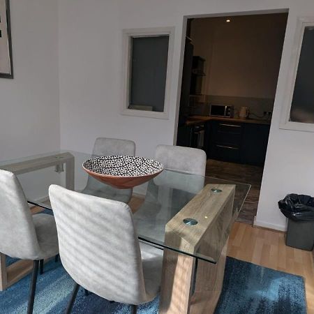 Spacious 2 Bed Apartment In Manchester City Centre Ngoại thất bức ảnh