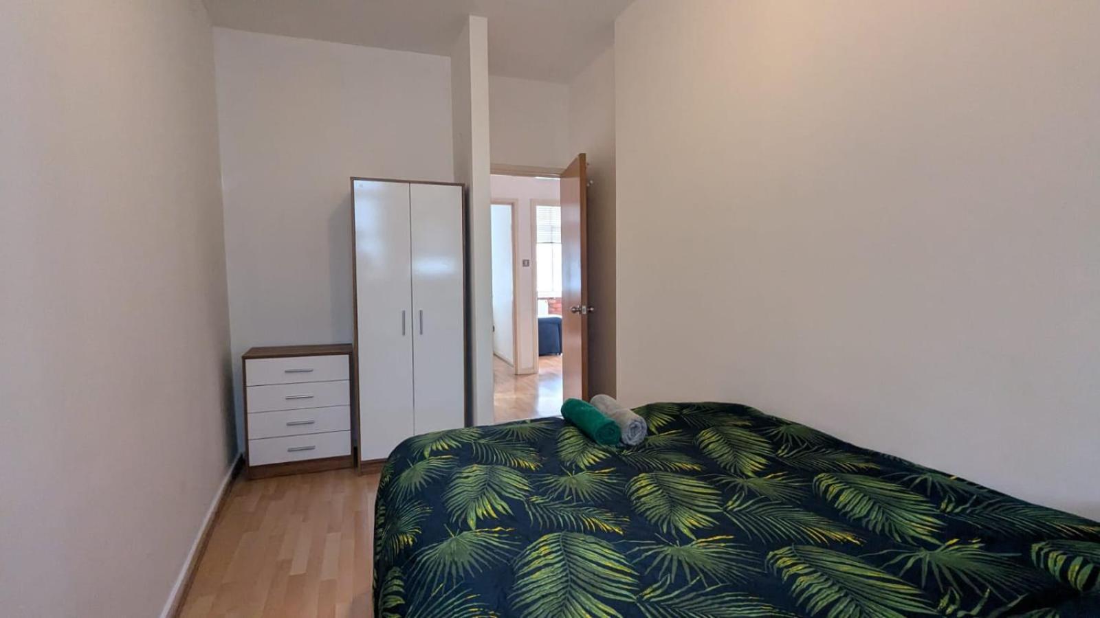 Spacious 2 Bed Apartment In Manchester City Centre Ngoại thất bức ảnh